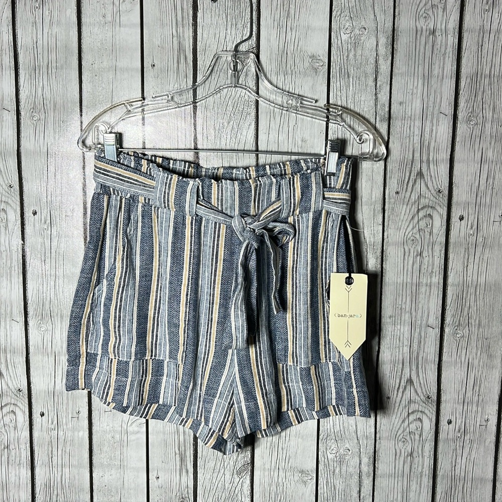 Ban•Jara stripe linen blend shorts size medium